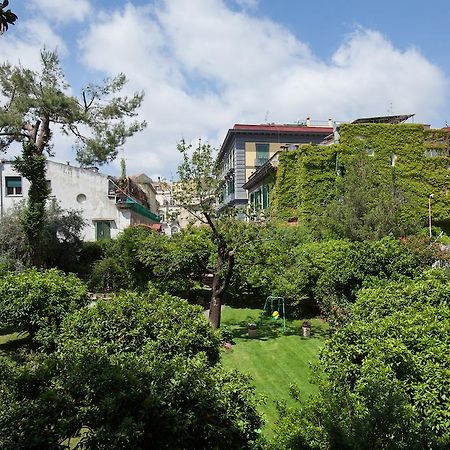 مبيت وإفطار The Bellini House By House In نابولي المظهر الخارجي الصورة